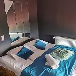 Dom wakacyjny Golden House *
