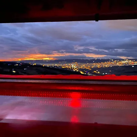 Сasa de vacaciones Golden House