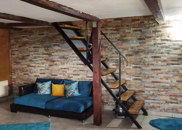 Сasa de vacaciones Golden House *